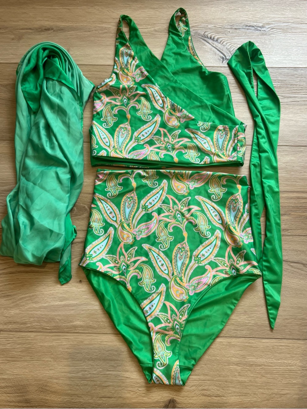 BAIIA Appeltini Green reversible Womens Swimsuit Set with wrap size 12